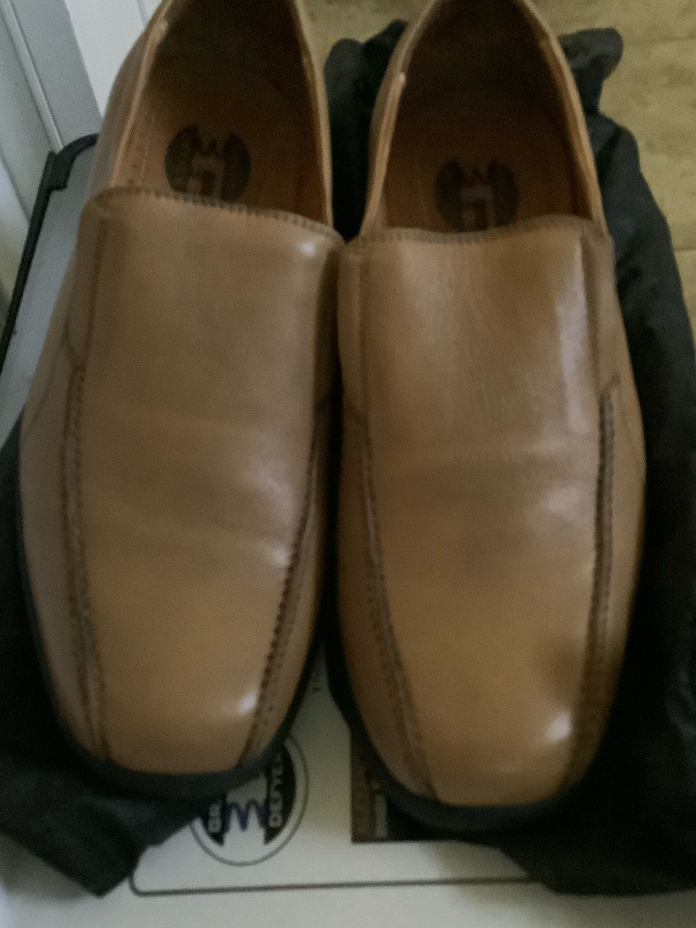 Men's Leather Slip-On Loafers in Tan - Classic Comfort